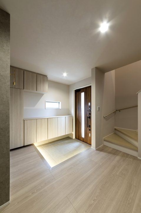 岐阜の注文住宅、Sunshow夢ハウス。派遣社員など年収を問わず住宅ローン可能